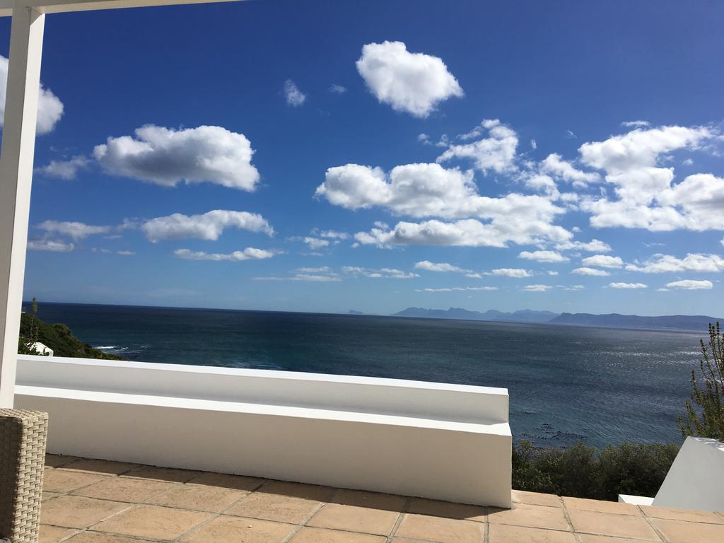 La Petite Baleine Oceanfront Luxury Villa De Kelders Exterior foto